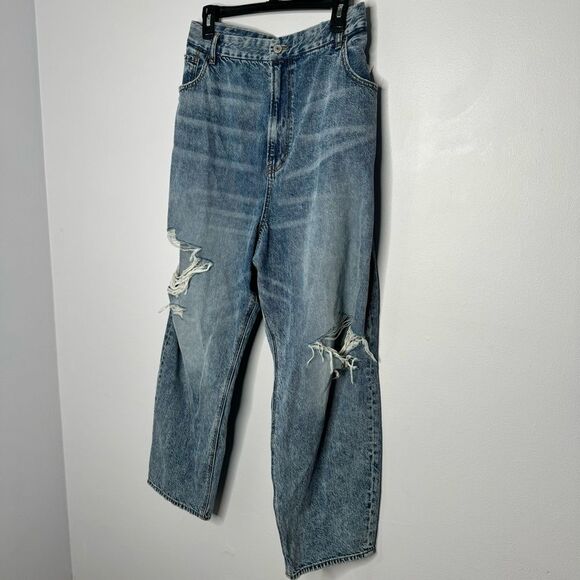 American Eagle curvy mom jeans size 24 - Picture 2 of 6